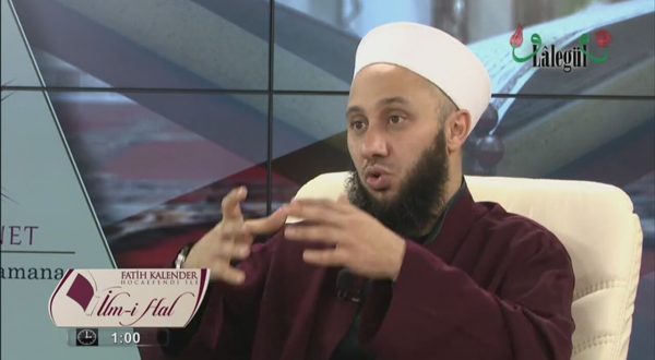 Sandalyede Namaz Kılmak Caiz Midir – Fatih Kalender Hoca